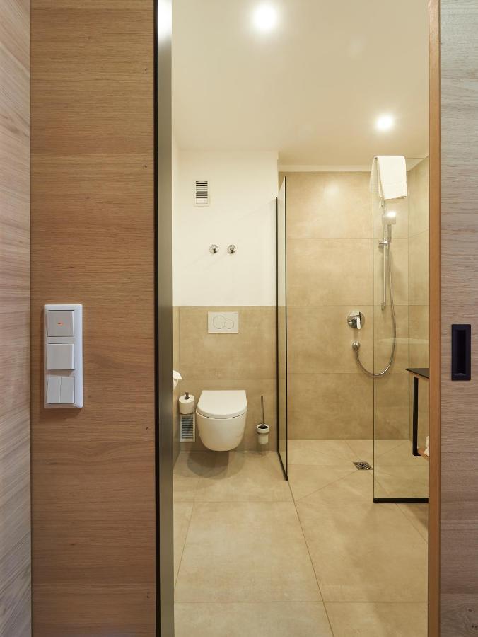 מרקטדנפלד Hotel Zur Schoenen Aussicht מראה חיצוני תמונה