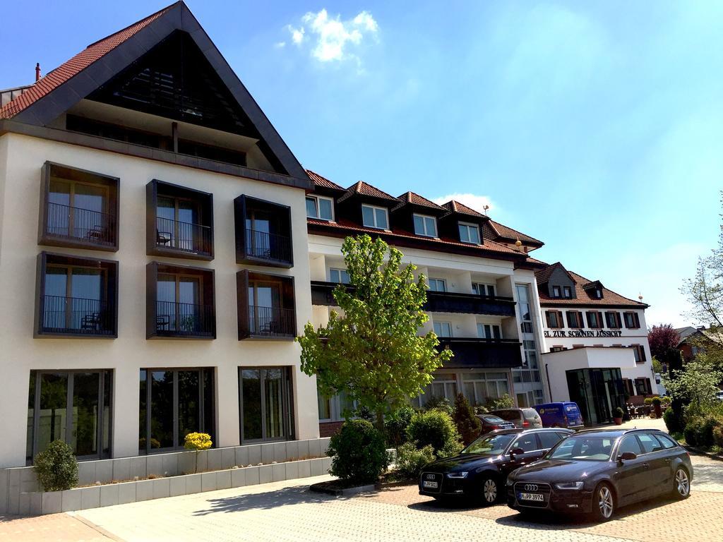 מרקטדנפלד Hotel Zur Schoenen Aussicht מראה חיצוני תמונה
